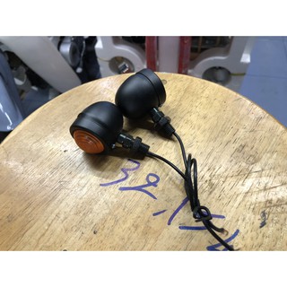 tai xinhan hột vịt nhỏ cho anh em độ chế xe 67-cub-moto..đen nhám -(1 cái)