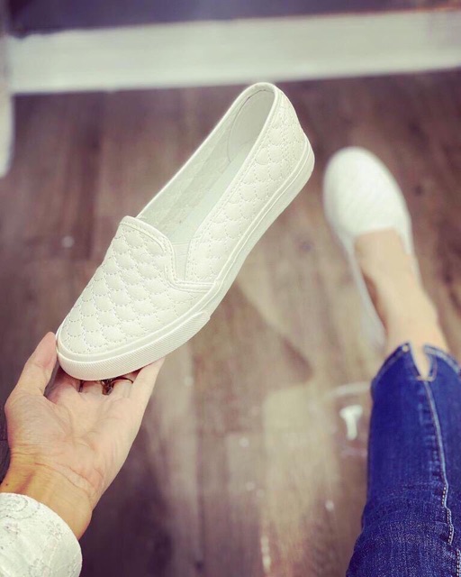 Giày lười vảy cá