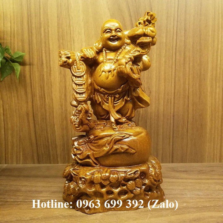 Tượng phật di lặc bằng gỗ