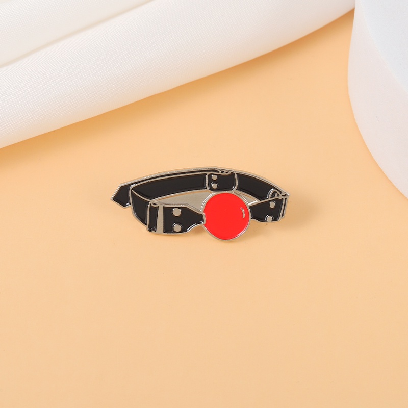 Ghim cài áo QIHE JEWELRY tráng men kiểu dáng hoạt hình ngộ nghĩnh thích hợp làm quà tặng cho bạn bè