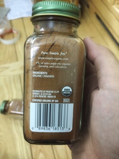 Bột quế hữu cơ simply ( nguyên chai 69g, chia nửa 35g)