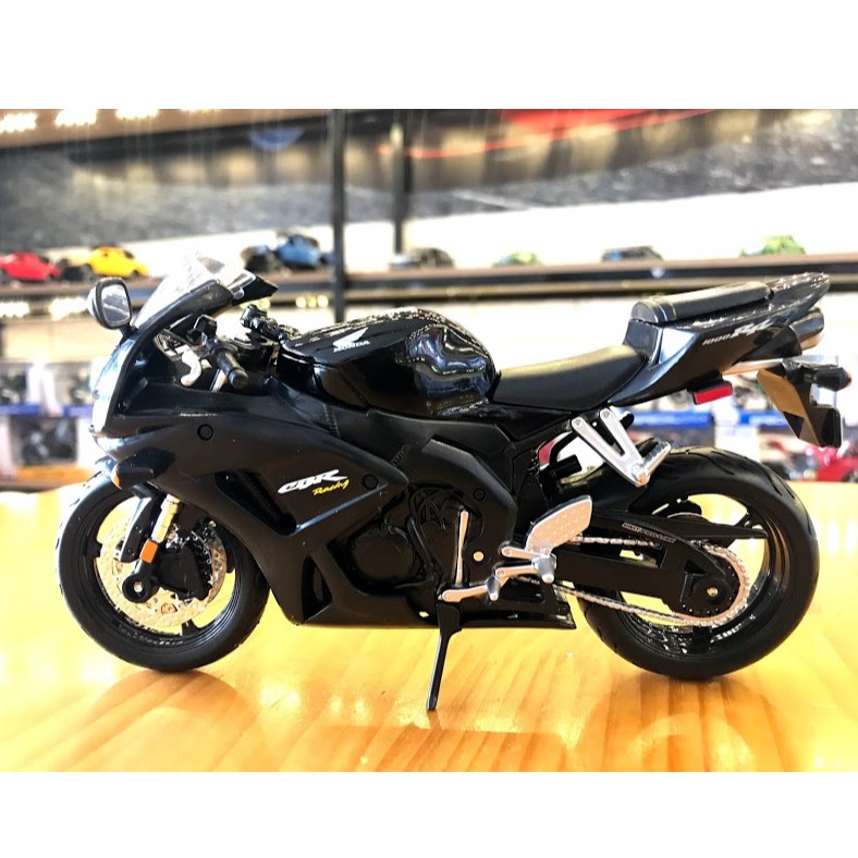 Xe mô hình motor Honda CBR 1000RR tỉ lệ 1:12