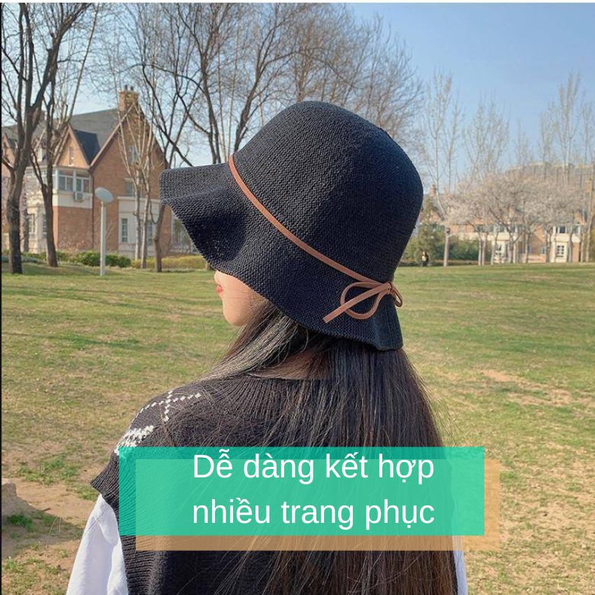Mũ tai bèo dệt kim thắt dây da Hàn Quốc