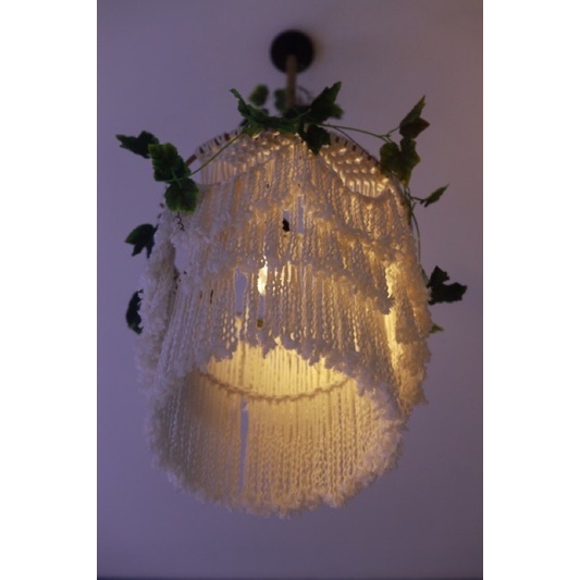 Chao đèn macrame 3 tầng tua rua