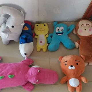 Gấu bông của fb đôi dép lào