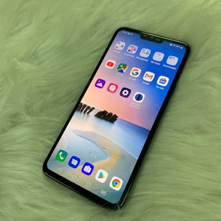 điện thoại  lg v40 thinq ram 6, bộ nhớ 64g snap daragon 845 , 1sim quốc tế