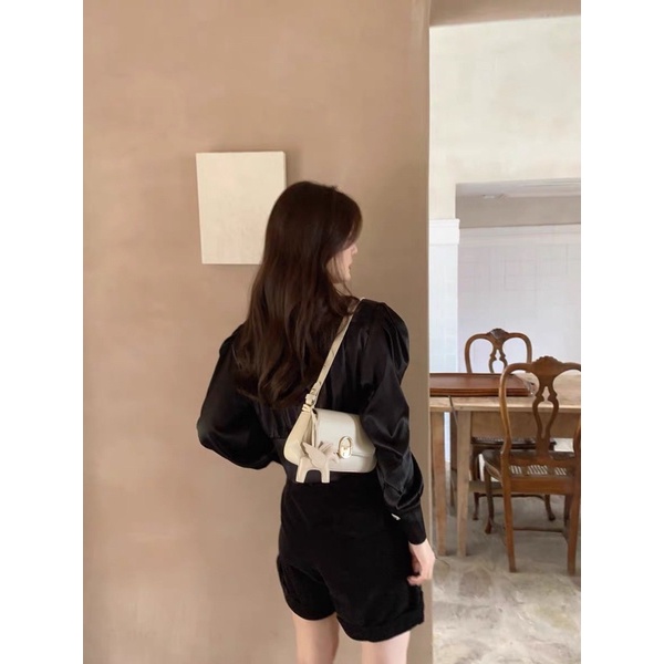 Túi 𝐇𝐎𝐃𝐌 tặng kèm charm ngựa