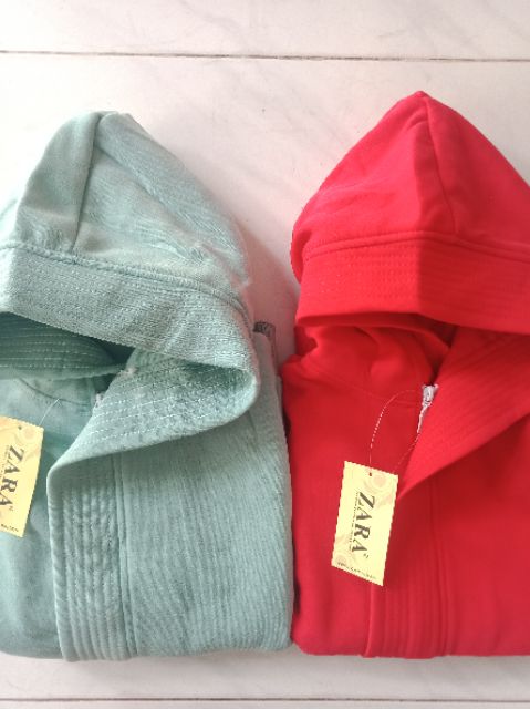 Áo khoác chất liệu nỉ dày, nón to,freesize dưới 55kg | BigBuy360 - bigbuy360.vn