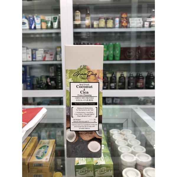 Sữa rửa mặt dưỡng ẩm Hàn Quốc Coconut & Cica
