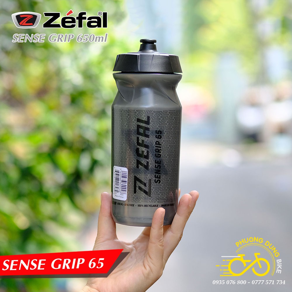 Bình nước xe đạp ZEFAL SENSE GRIP 650ml - Màu khói