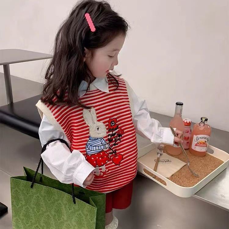 Áo Vest Cô Gái Mới Đan Dễ Thương