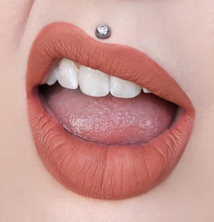 Son kem matte Jeffree Star