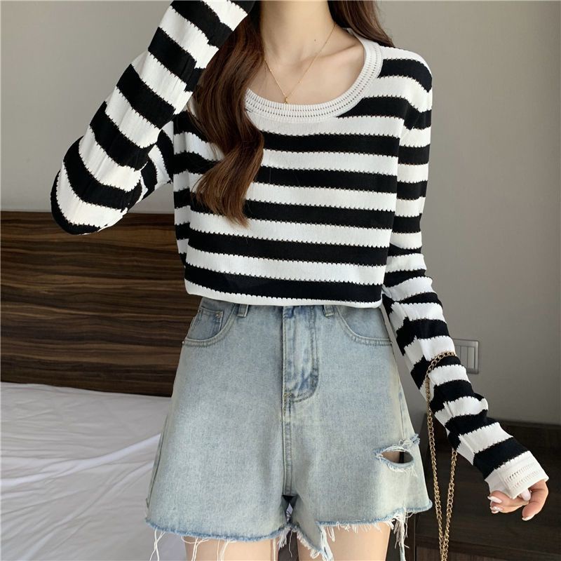 Áo Thun Tay Dài Họa Tiết Kẻ Ngang Hàn Quốc JL-TX-546