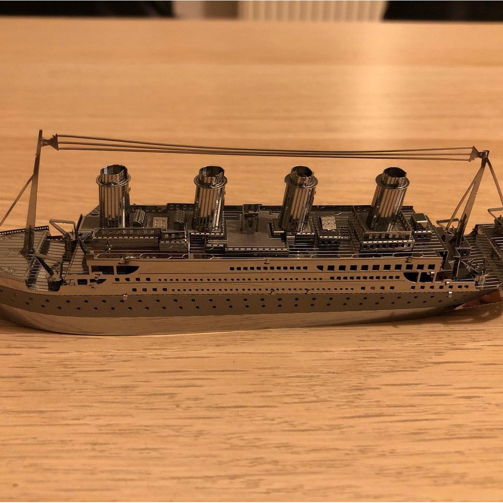 Mô Hình Thép 3D Lắp Ráp Tàu Titanic