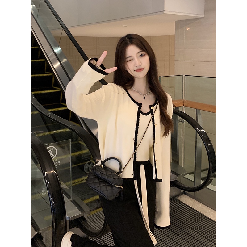 622571 Set Áo Khoác Cardigan Dệt Kim Dài Tay Và Áo Hai Dây Phong Cách Mới