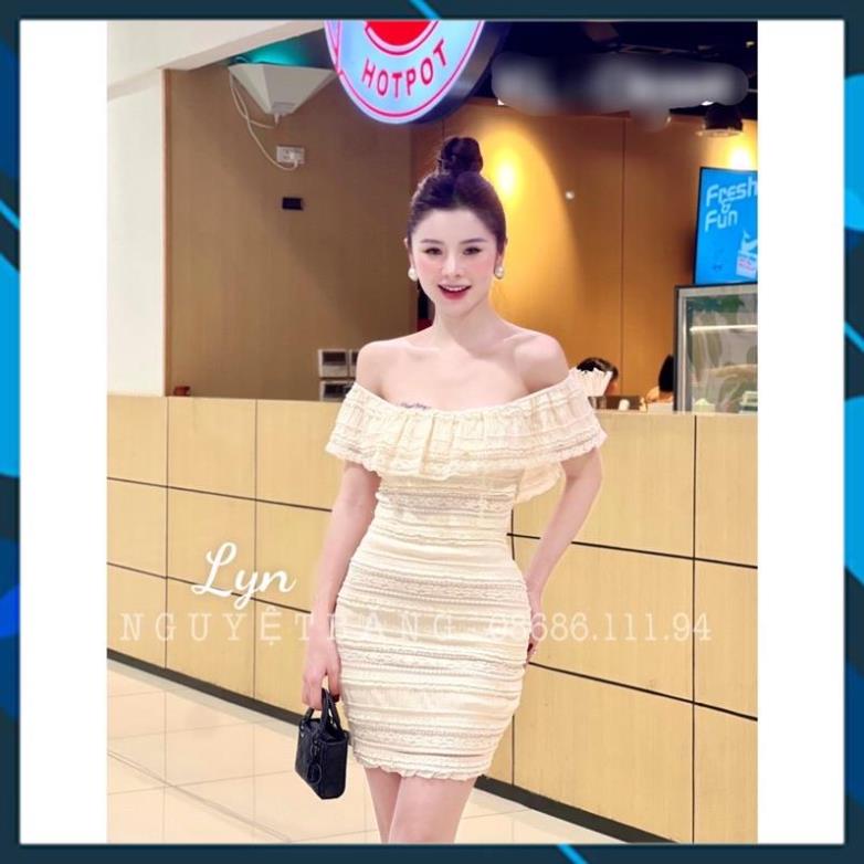 Đầm body trễ vai ren
