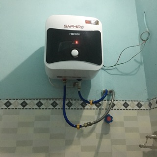 Bình nóng lạnh Rossi 15L