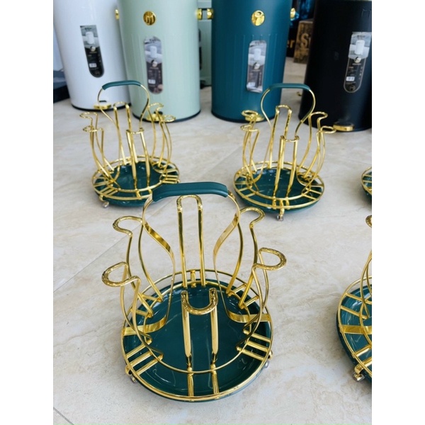 Giá úp cốc tròn