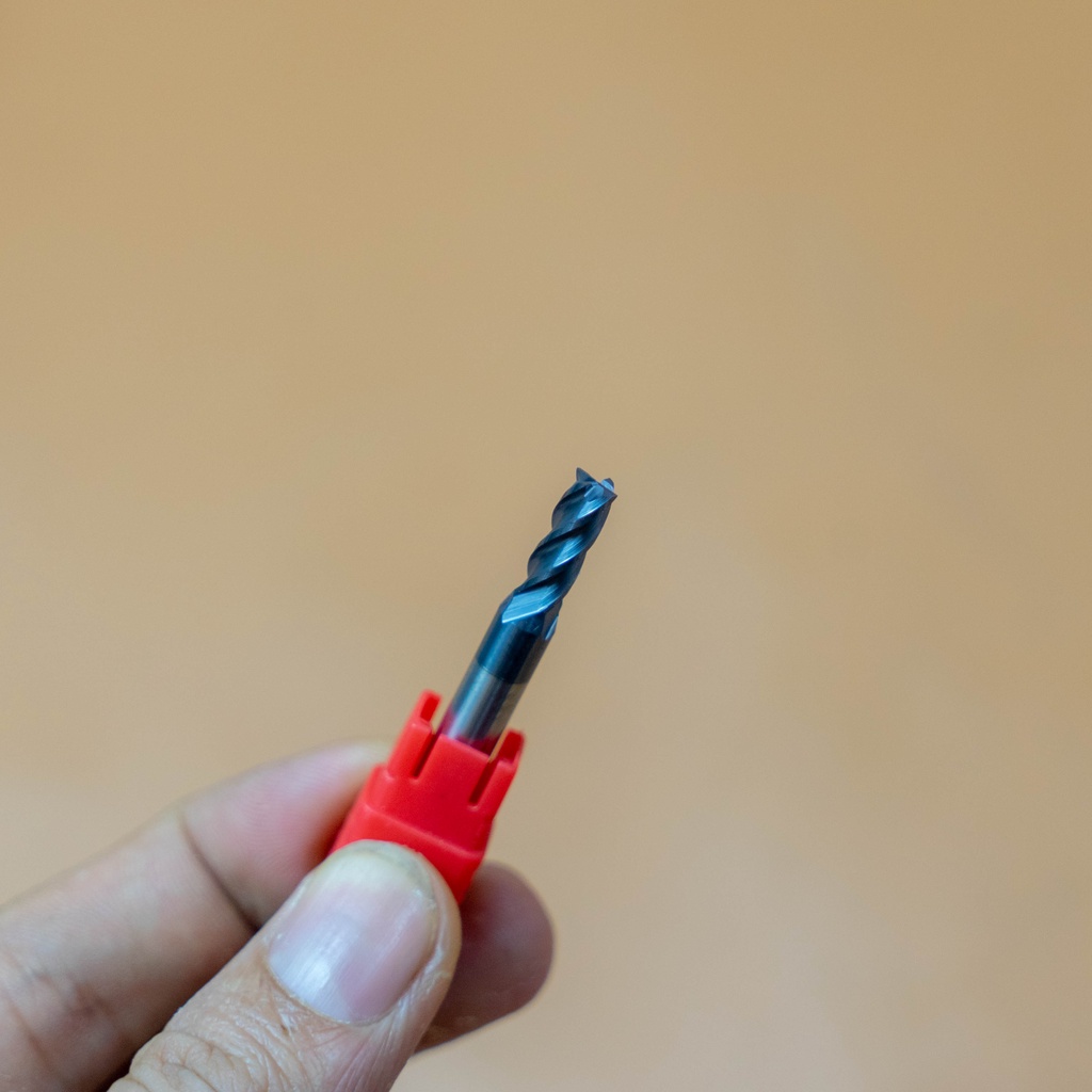 Phay ngón hợp kim 50HRC