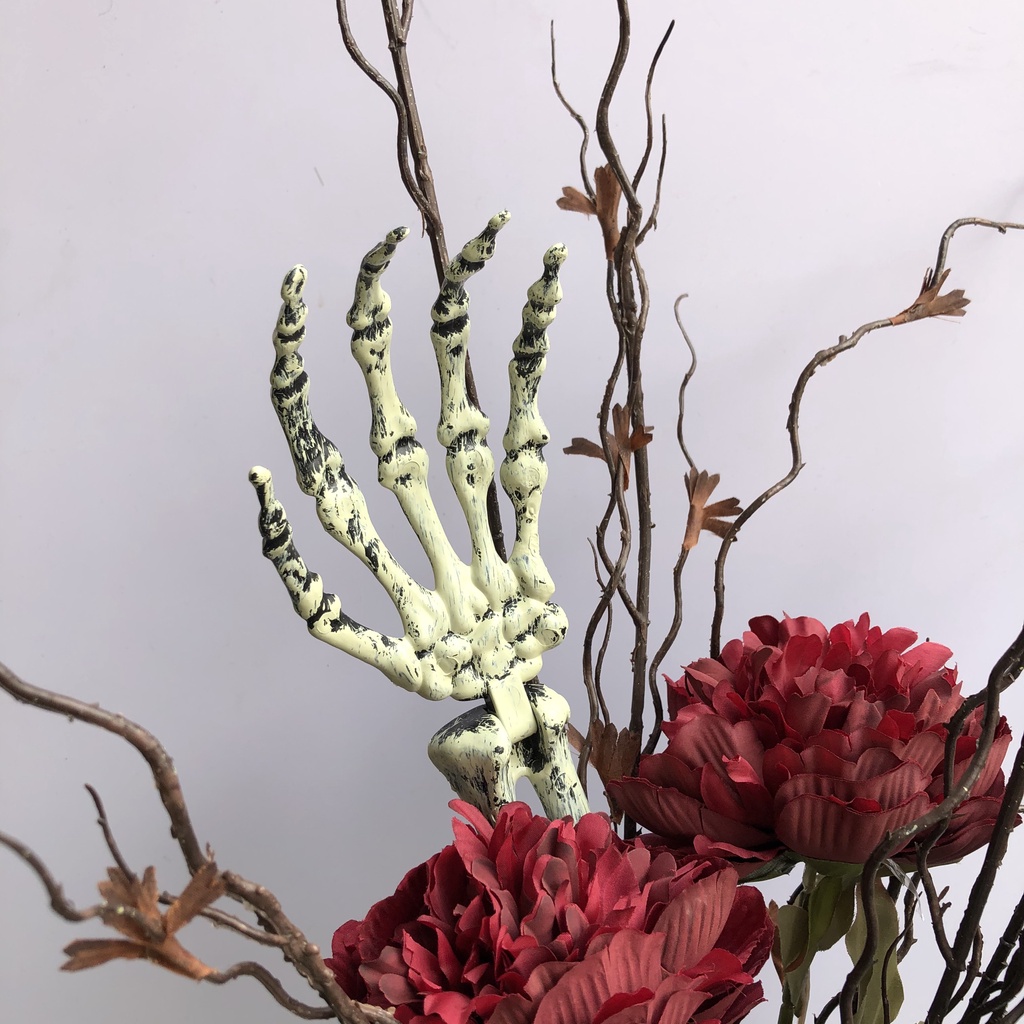 Bình hoa bàn tay ma quái trang trí Halloween bình thủy tinh cao cấp