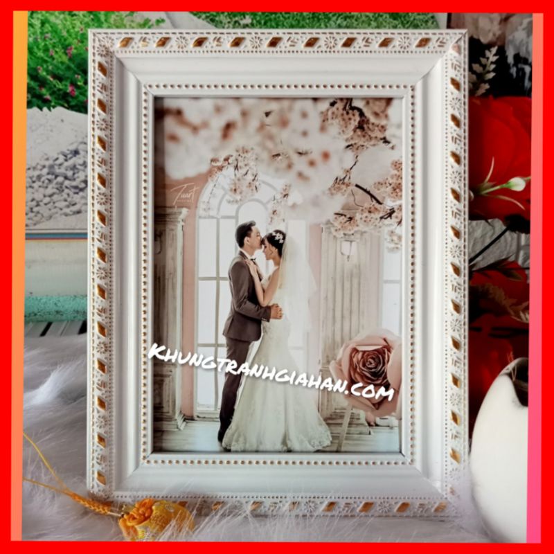 (compo 10 khung hình ) khung ảnh cưới để bàn hoặc treo tường, tặng kèm ảnh+chân để bàn