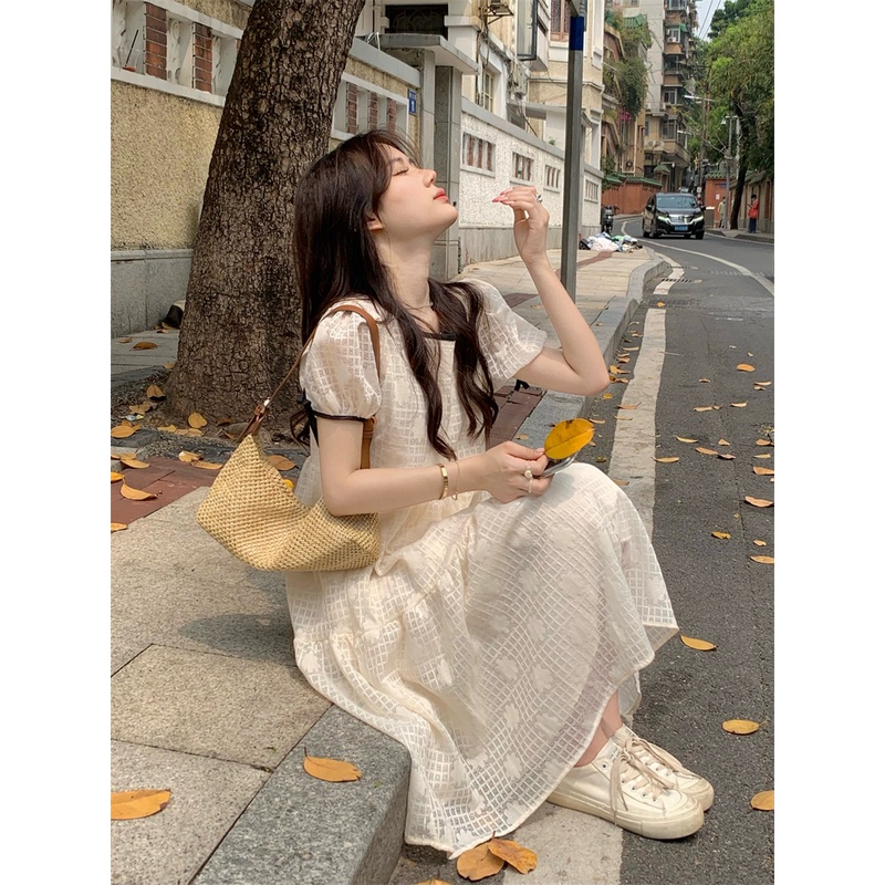 Đầm babydoll dáng dài, váy babydoll hoa nổi hai lớp tay phồng - V84