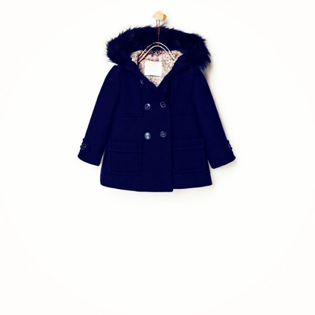 Áo dạ zara dư xịn.