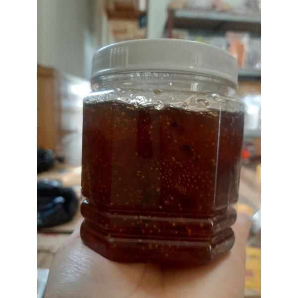 Hũ  Mứt dâu tây thơm ngon nguyên chất Đà Lạt