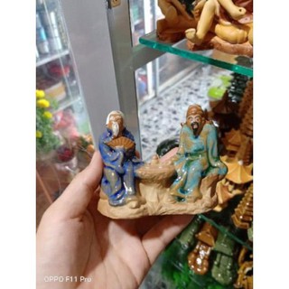 ÔNG ĐÁNH CỜ TRANG TRÍ HỒ CÁ NON BỘ