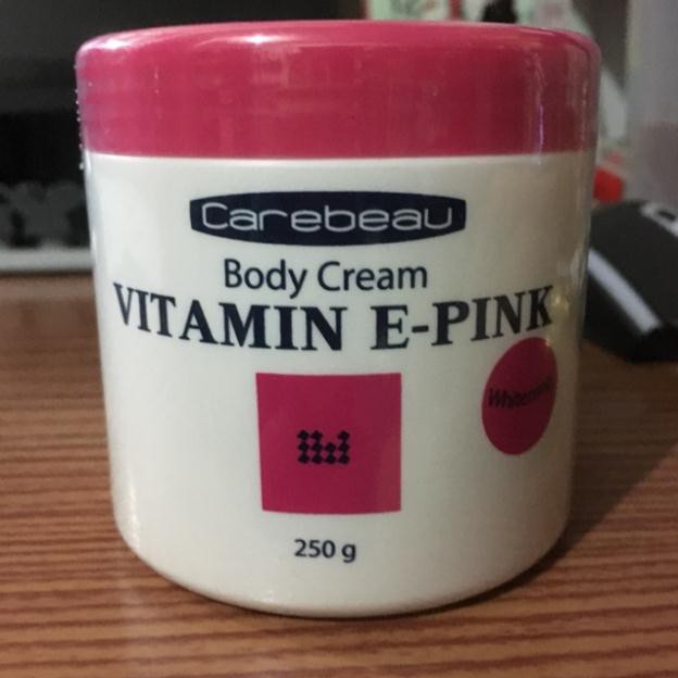 Kem vitamin E dưỡng ẩm làm mềm da,chống nứt nẻ ( Hũ to)