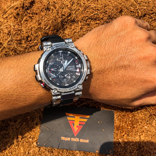 Đồng hồ nam Casio G-shock MTG-B1000-1A - Kích thước vỏ : 55,8×51,7×14,4mm