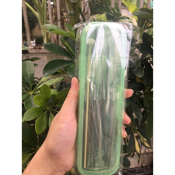 Hộp bộ ráy tai cao cấp Lâm Uyên 8 món, vov cung cấp và bảo trợ.