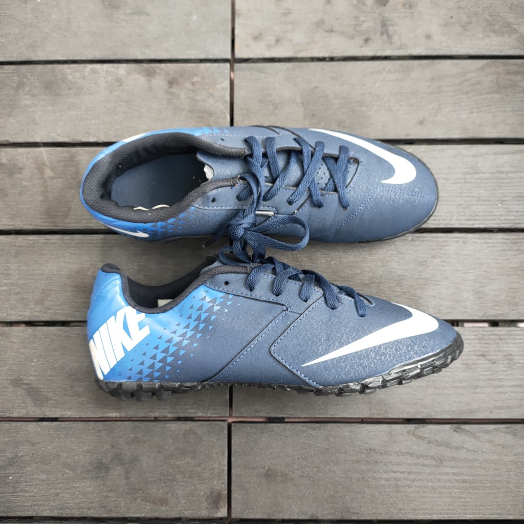 Giày thể thao size 38.5 tuyển second-hand Đồ Si Bon TT89 sneaker