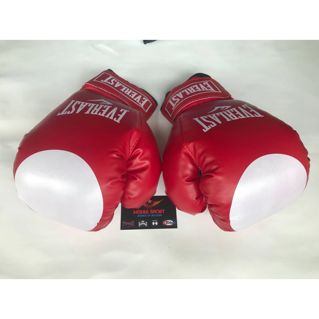 GĂNG TAY BOXING EVERLAST 12Oz với Chất liệu: Da PU  bền, mềm mịn và đẹp mắt _ Trang Sport