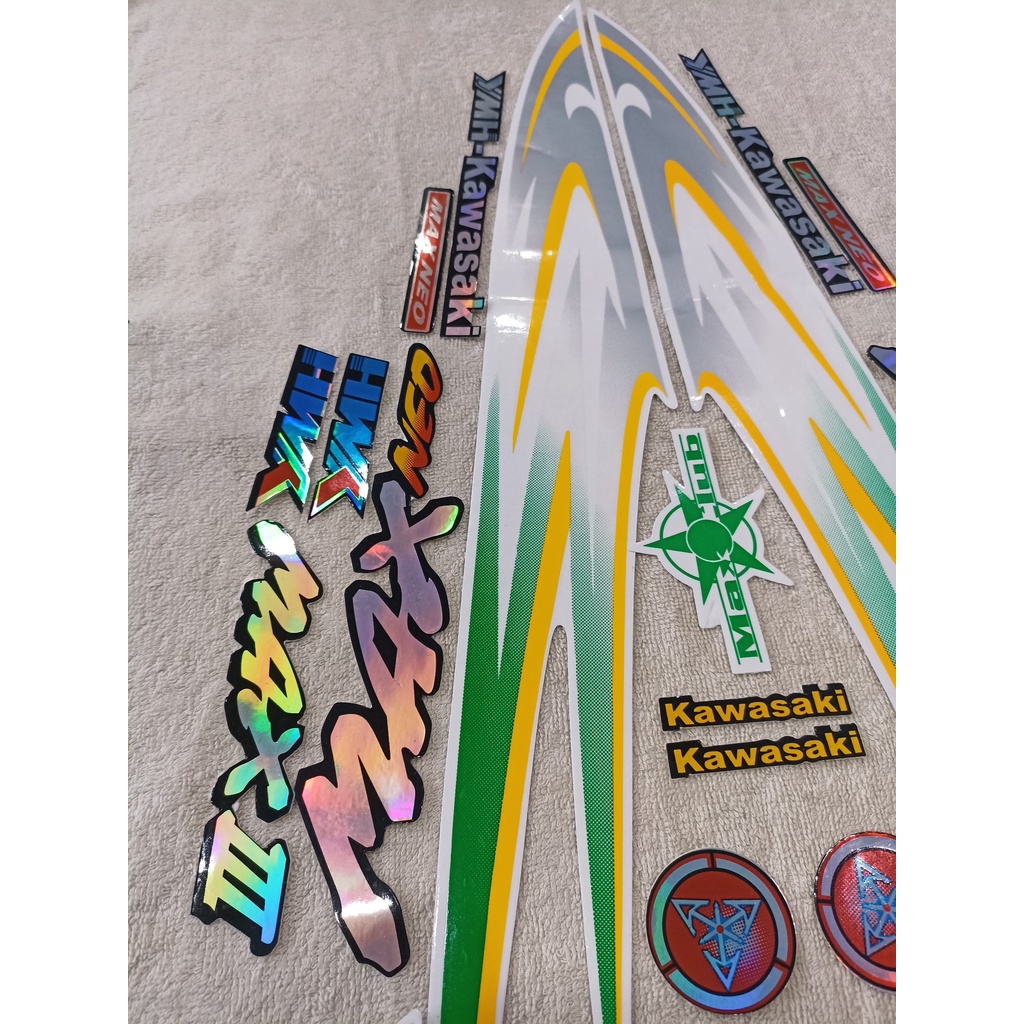 Bộ tem decal dán xe máy Kawasaki Max 3 màu xanh lá thái siêu đẹp