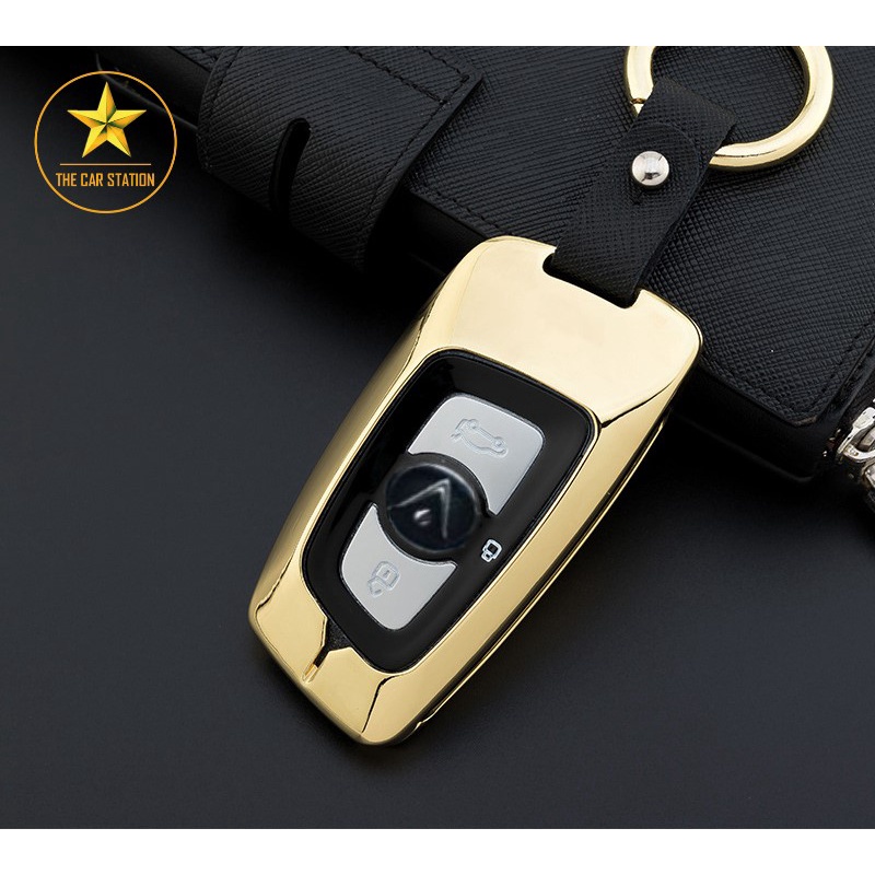 - Ốp kim loại bọc chìa khóa xe hơi ô tô Vinfast Lux A &  Vinfast Lux SA đẳng cấp - Logo Vinfast - Mẫu 12