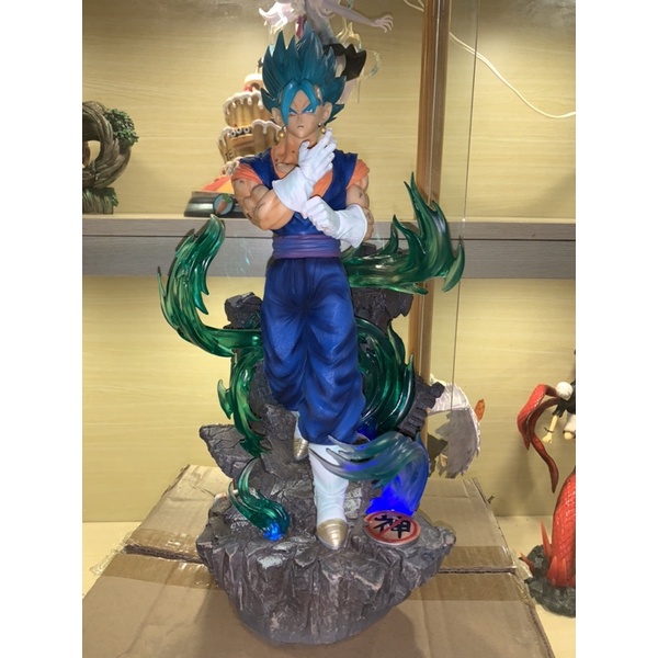 Mô hình Vegito Blue 40cm có Led - 7 viên ngọc rồng Dragon ball