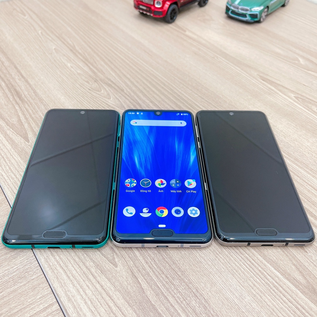 Điện thoại Sharp Aquos R3 ram 6G 128G - Snap 855 Màn 120Hz