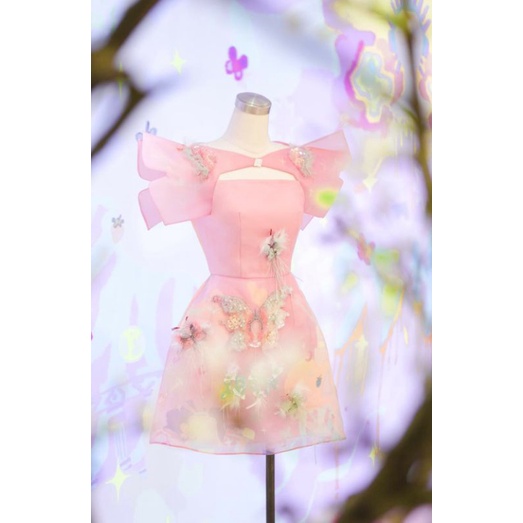 VÁY ORGANZA HỒNG THIẾT KẾ ĐỘC ĐÁO NỔI BẬT SANG CHẢNH