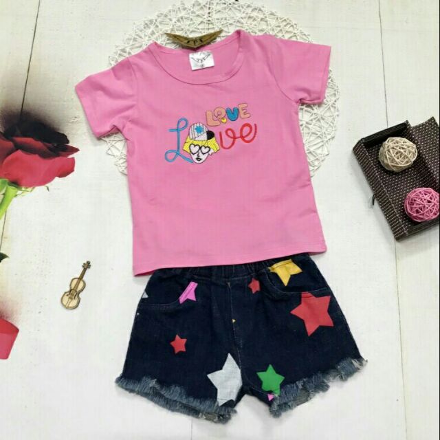 XẢ KHO Bộ bé gái chất đẹp cotton 4 chiều thêu chữ love phối quần jean, hàng Việt Nam xuất khẩu