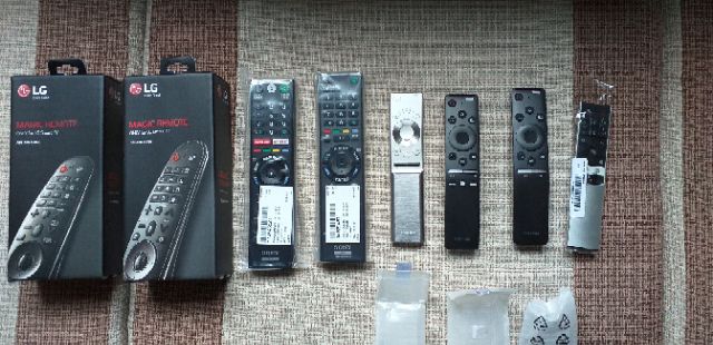 Điều khiển TV Samsung QLED có giọng nói