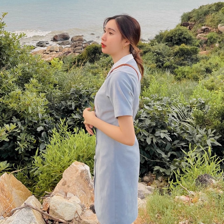 Váy sơ mi cổ trắng Fabric Holic | BigBuy360 - bigbuy360.vn