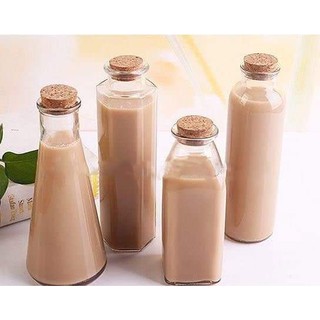 Set 4 chai thủy tinh đựng nước