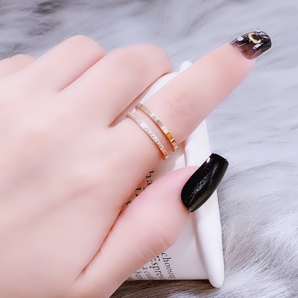 Nhẫn nữ titan rỗng hai lớp đính đá J4-102 - CAM KẾT KHÔNG BAY MÀU