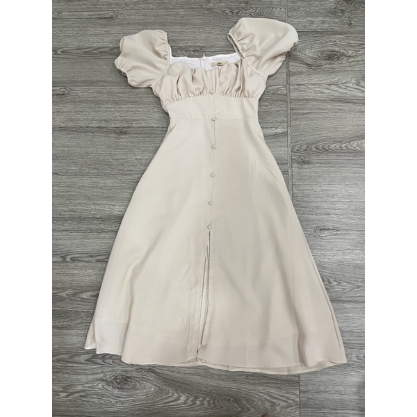 Thanh lí váy Edini Size M