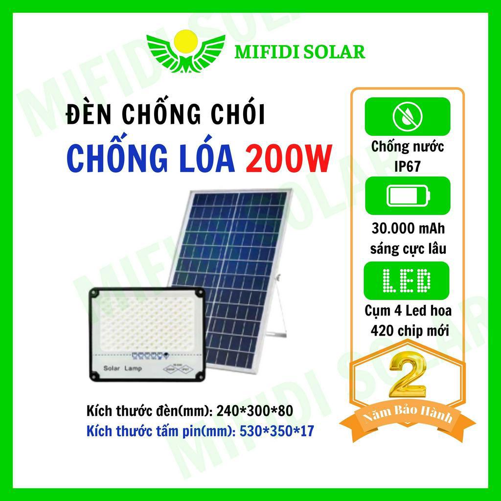 Đèn Năng Lượng Mặt Trời 200W Chống Chói Pin Trâu 30.000mAh, Khung Nhôm, Tấm Pin To Nhất thị trường, BH đến 2 Năm