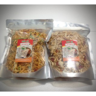 Combo 500gr khô gà CAY GIÒN Lày Hòa gồm 250gr lá chanh 250gr bơ tỏi (2 túi zipper 250gr)