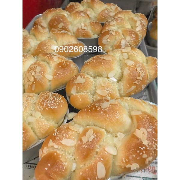 Bánh Mì Hoa Cúc handmade Thơm Ngon - Bánh mới mỗi ngày