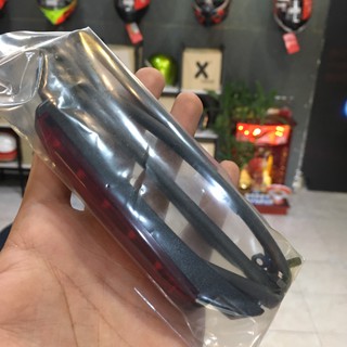 Đèn Hậu Gắn Đế GIVI - Stop Light Kit