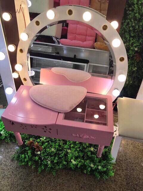 Bàn trang điểm mini | BigBuy360 - bigbuy360.vn